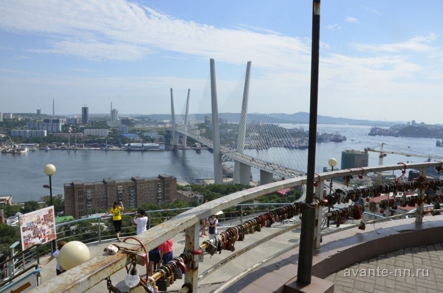 Владивосток, Золотой мост
